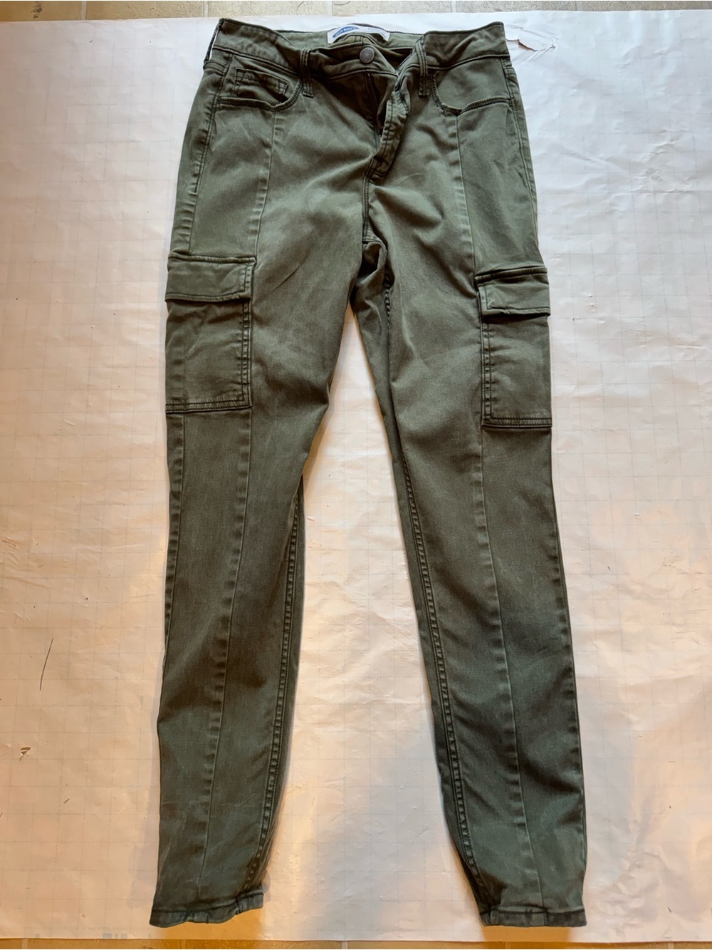 Old Navy Olive Green Skinny Cargo Pants
